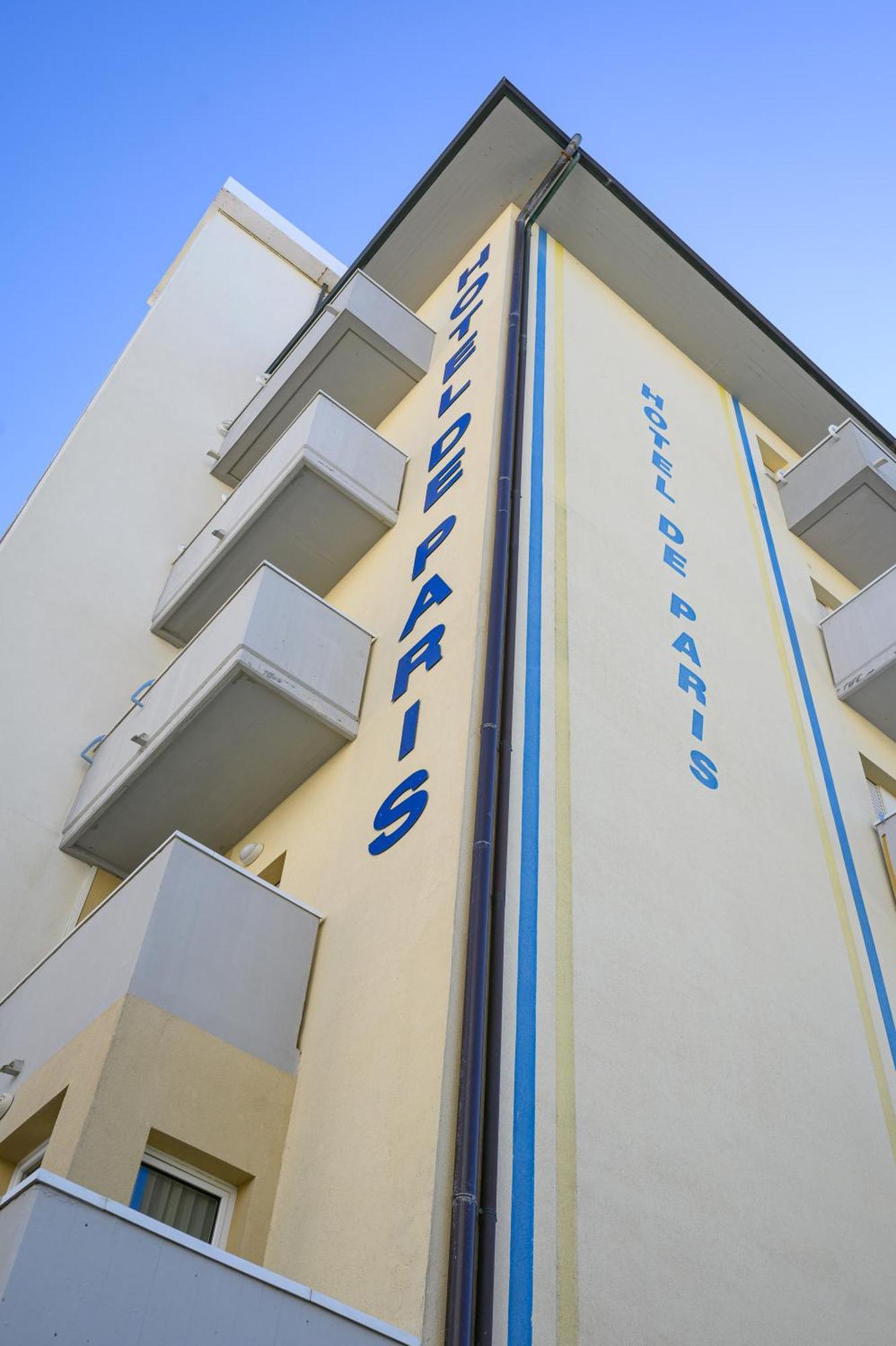 Hotel De Paris Lido Di Savio Bagian luar foto