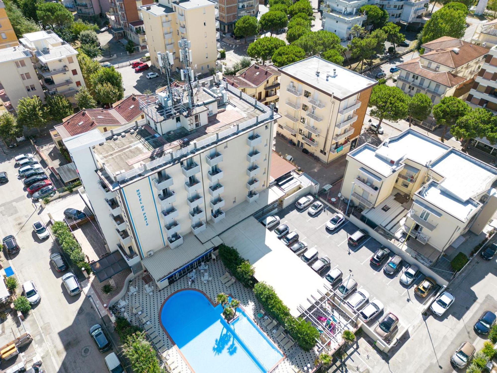 Hotel De Paris Lido Di Savio Bagian luar foto